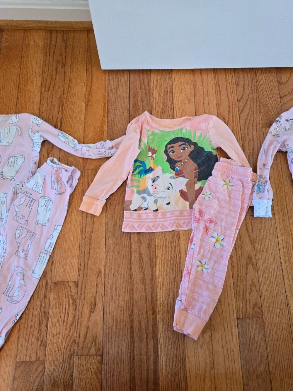 Girls bundle of size 2T pajamas, 3 sets